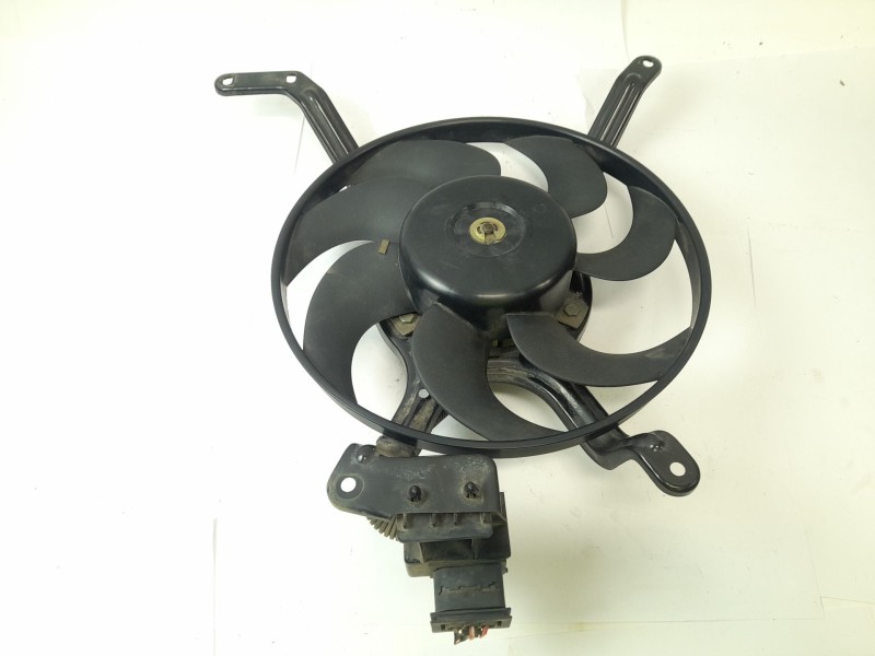 Recambio de electroventilador para seat ibiza (6k1) 1.9 sdi referencia OEM IAM 6K0121207F  