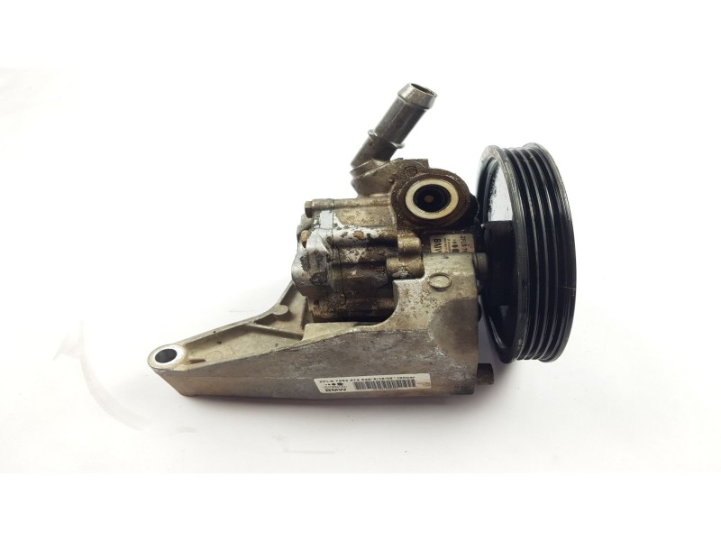 Recambio de bomba direccion para bmw serie 1 berlina (e81/e87) 120d referencia OEM IAM 32416768155 6768155028 7692974546