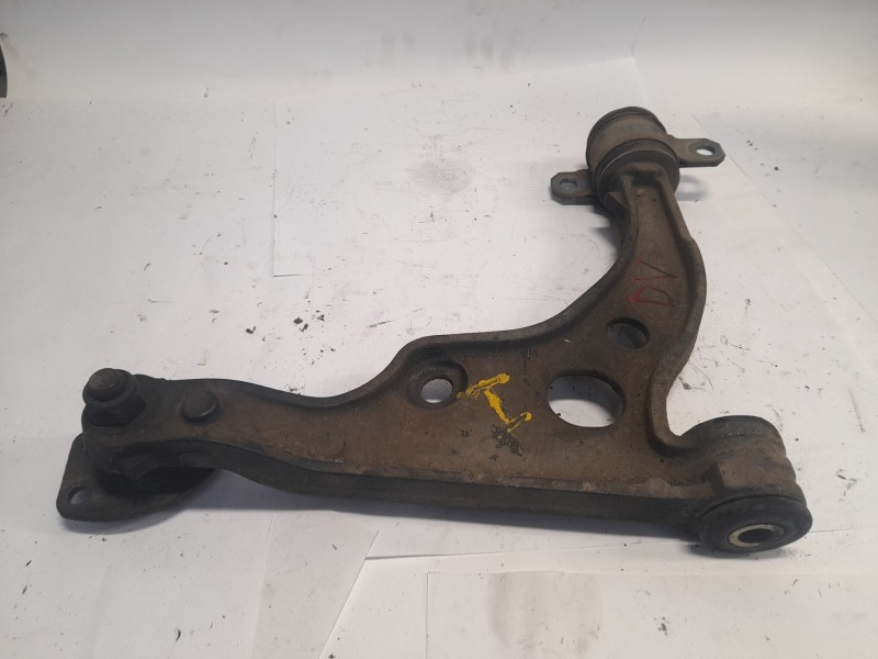 Recambio de brazo suspension inferior delantero izquierdo para citroën jumper i furgoneta (230l) 2.5 d referencia OEM IAM   