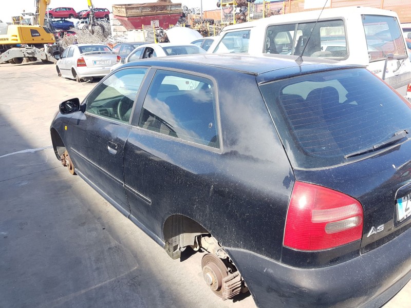 audi a3 (8l1) del año 1999