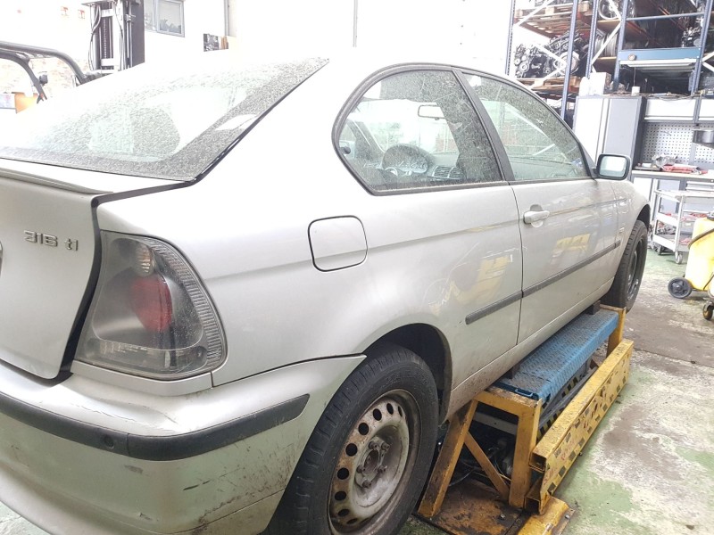 bmw 3 compact (e46) del año 2001