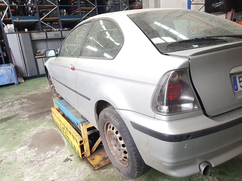 bmw 3 compact (e46) del año 2001