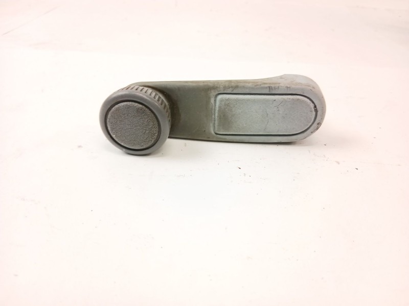 Recambio de maneta elevalunas delantera derecha para peugeot 205 ii (20a/c) 1.7 diesel referencia OEM IAM   