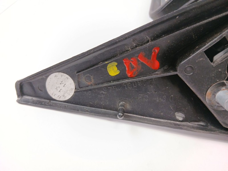Recambio de retrovisor derecho para peugeot 205 ii (20a/c) 1.7 diesel referencia OEM IAM 9752180977  