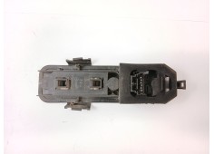 Recambio de portalamparas para renault clio ii (bb_, cb_) 1.4 (b/cb0c, b/cb0s) referencia OEM IAM   