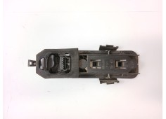Recambio de portalamparas para renault clio ii (bb_, cb_) 1.4 (b/cb0c, b/cb0s) referencia OEM IAM   