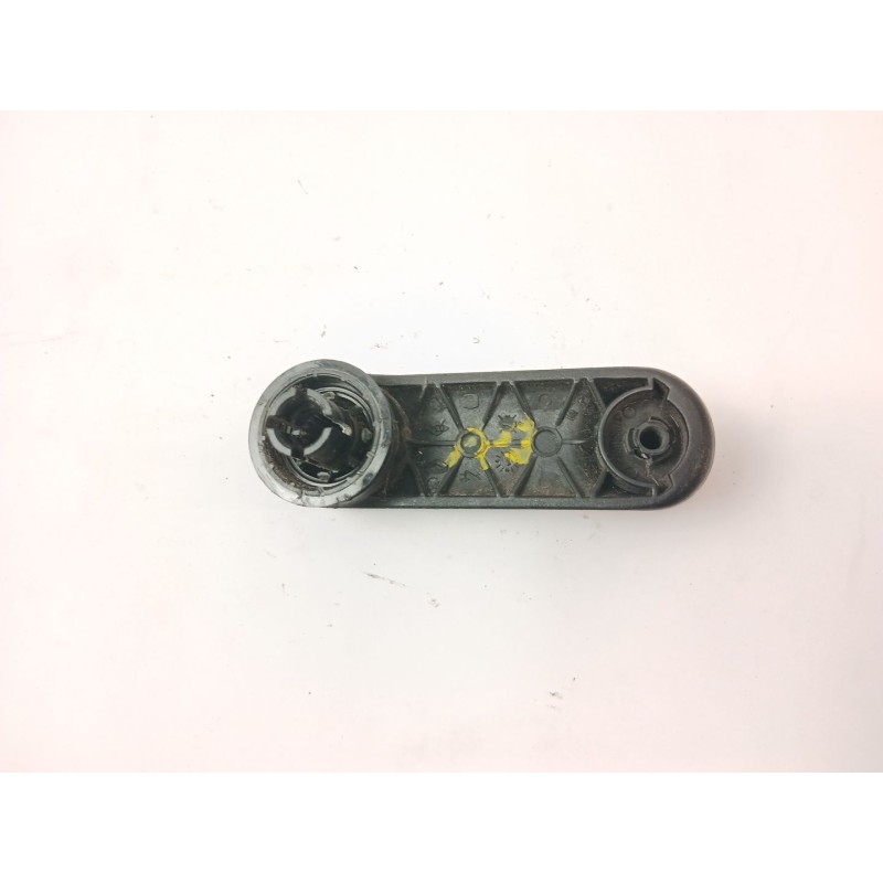 Recambio de maneta elevalunas delantera derecha para renault kangoo (kc0/1_) d 55 1.9 (kc0d) referencia OEM IAM   