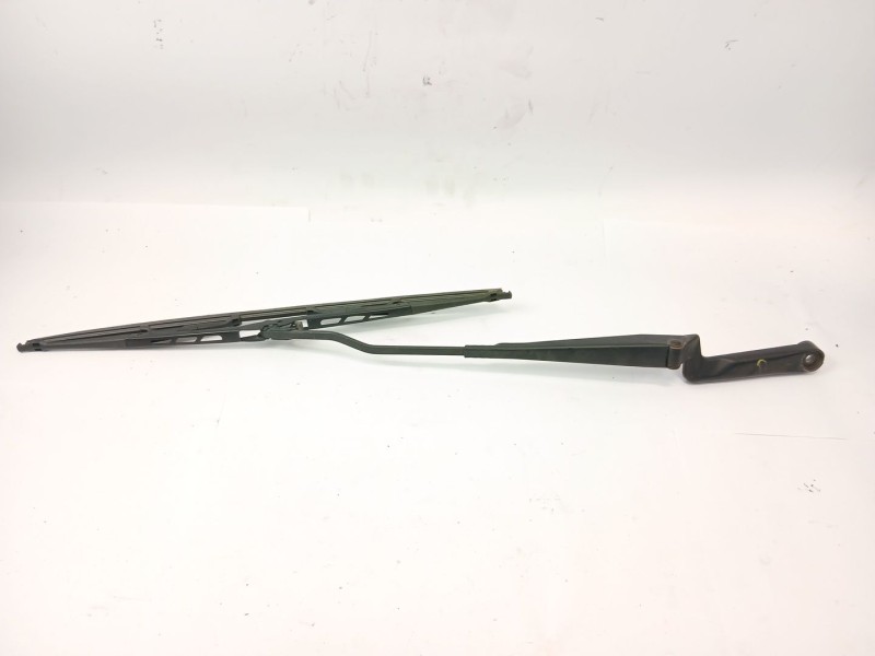 Recambio de brazo limpia delantero derecho para volkswagen polo iii (6n1) 50 1.0 referencia OEM IAM 955409  