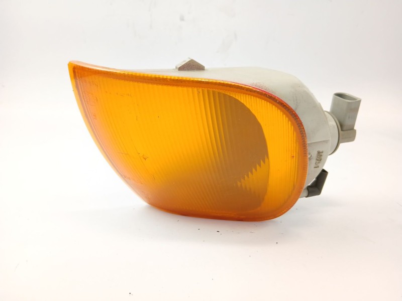 Recambio de piloto delantero derecho para volkswagen polo iii (6n1) 50 1.0 referencia OEM IAM 953050B  