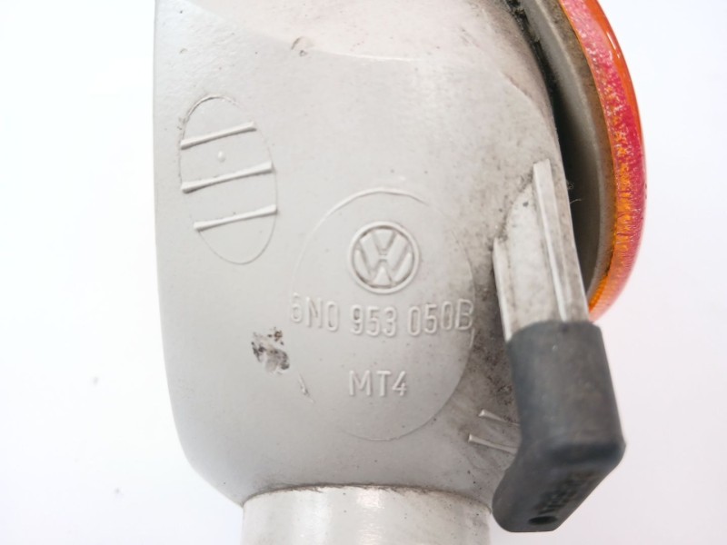 Recambio de piloto delantero derecho para volkswagen polo iii (6n1) 50 1.0 referencia OEM IAM 953050B  