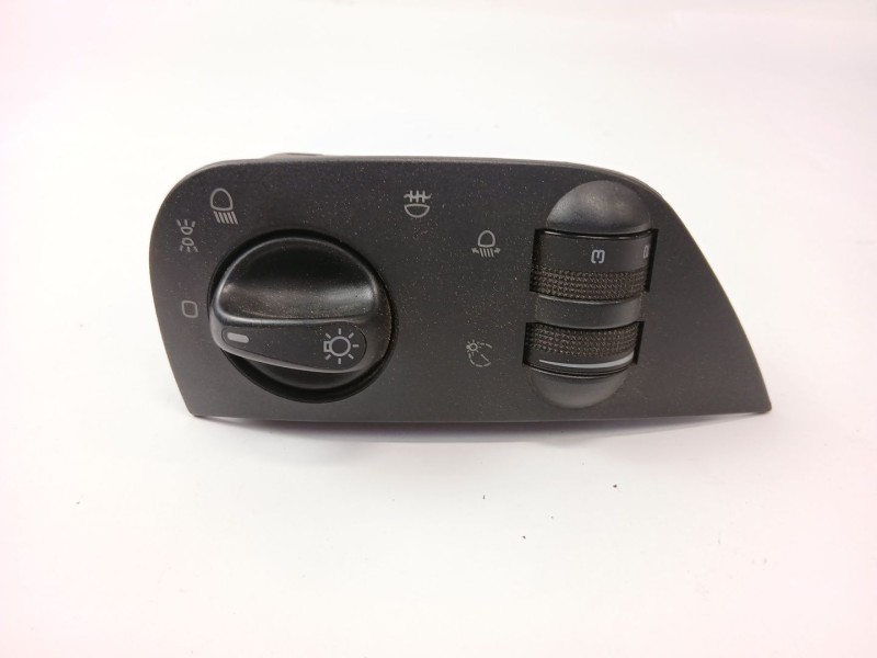 Recambio de mando luces para volkswagen polo iii (6n1) 50 1.0 referencia OEM IAM 6N1941531  