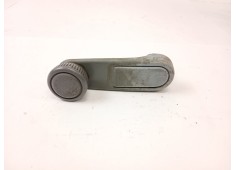 Recambio de maneta elevalunas delantera izquierda para peugeot 205 ii (20a/c) 1.7 diesel referencia OEM IAM    2