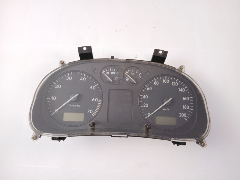 Recambio de cuadro instrumentos para volkswagen polo iii (6n1) 50 1.0 referencia OEM IAM 5392326600  