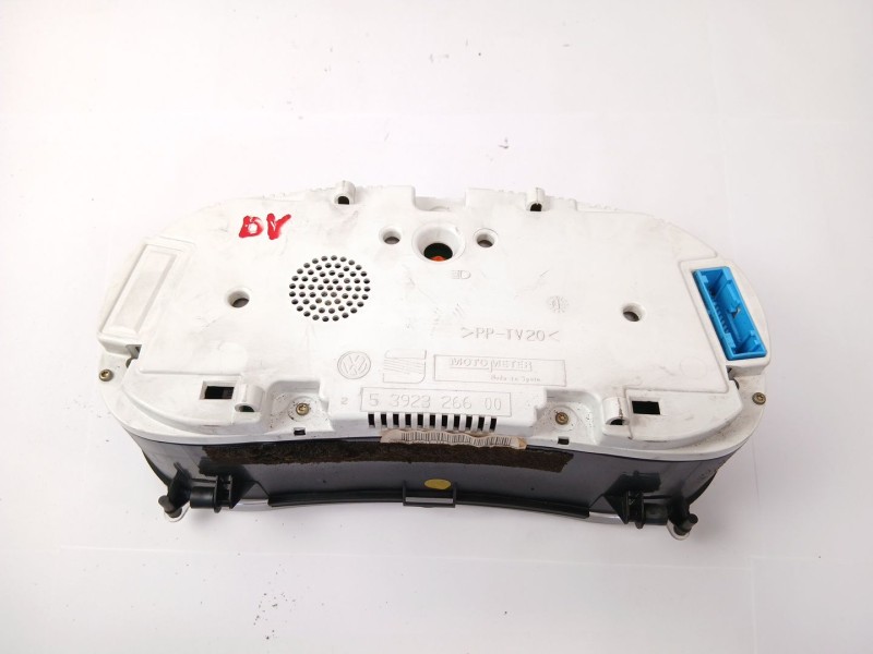 Recambio de cuadro instrumentos para volkswagen polo iii (6n1) 50 1.0 referencia OEM IAM 5392326600  