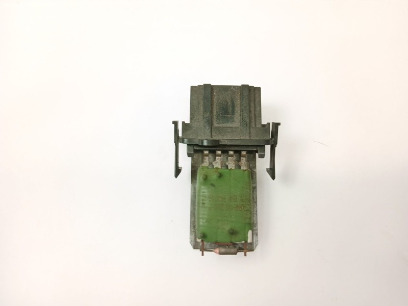 Recambio de resistencia calefaccion para volkswagen polo iii (6n1) 50 1.0 referencia OEM IAM 3131090055  