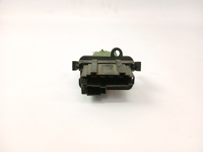 Recambio de resistencia calefaccion para volkswagen polo iii (6n1) 50 1.0 referencia OEM IAM 3131090055  