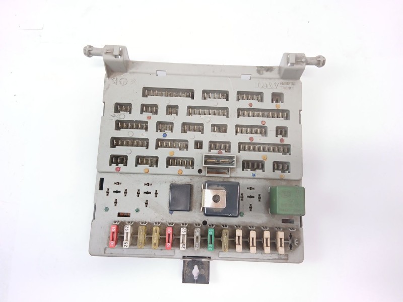 Recambio de caja reles / fusibles para peugeot 205 ii (20a/c) 1.7 diesel referencia OEM IAM   