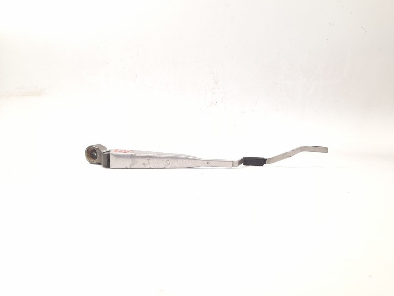 Recambio de brazo limpia trasero para nissan terrano (wd21) 2.7 td 4wd referencia OEM IAM   