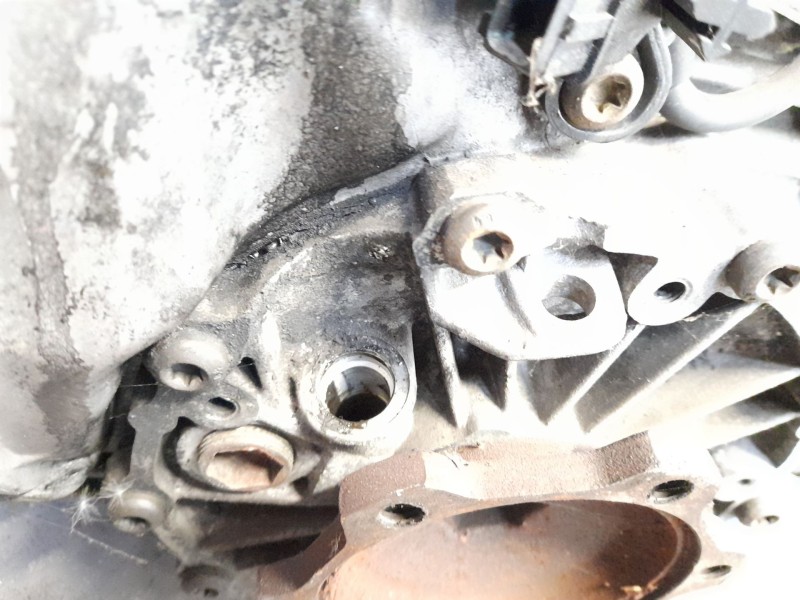 Recambio de caja cambios para audi a4 b5 (8d2) 1.9 tdi referencia OEM IAM 012301103L  