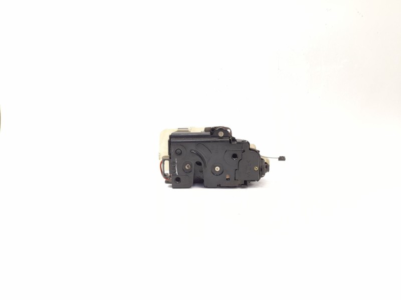 Recambio de cerradura puerta trasera izquierda para volkswagen passat berlina (3b3) 1.9 tdi referencia OEM IAM   