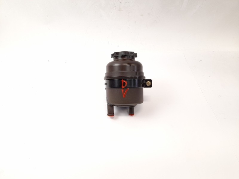 Recambio de deposito direccion para bmw serie 5 touring (e34) 520i referencia OEM IAM   