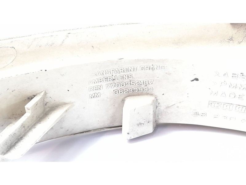Recambio de piloto delantero izquierdo para opel movano furgón (f9) 2.8 dti referencia OEM IAM 7700352107  