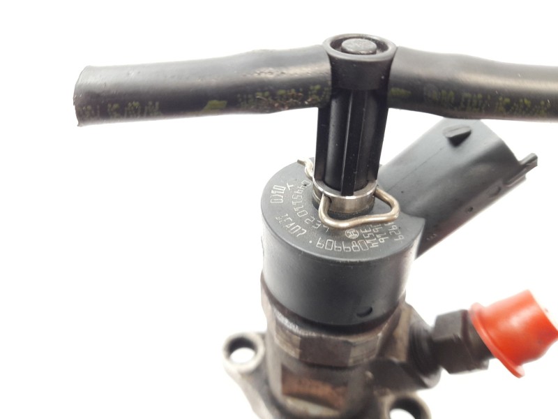 Recambio de inyector para peugeot 307 break (3e) 1.6 hdi referencia OEM IAM 606680  