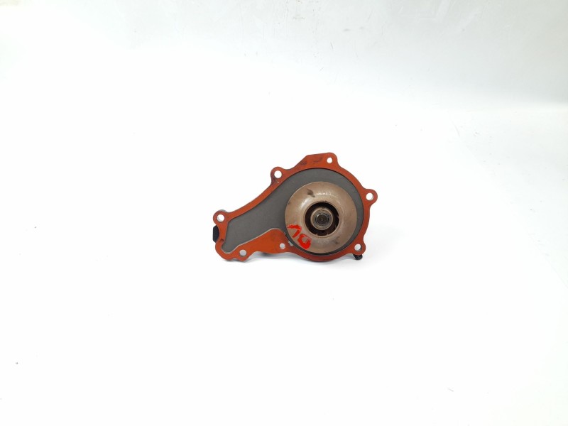 Recambio de bomba agua para peugeot 307 break (3e) 1.6 hdi referencia OEM IAM 26739300  