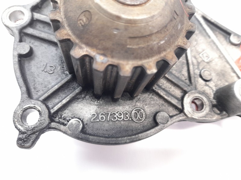 Recambio de bomba agua para peugeot 307 break (3e) 1.6 hdi referencia OEM IAM 26739300  