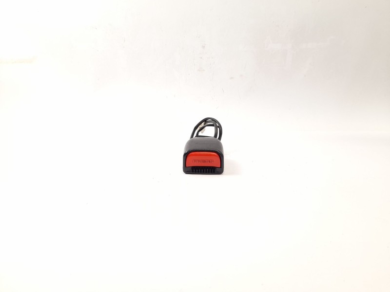 Recambio de enganche cinturon seguridad delantero izquierdo para chevrolet matiz (m200, m250) 1.0 referencia OEM IAM   