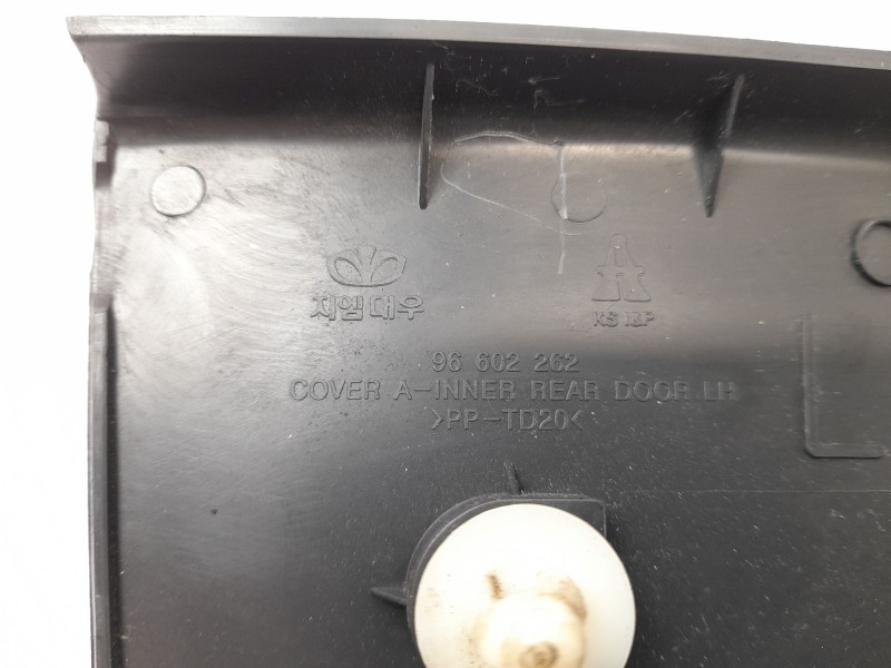 Recambio de moldura para chevrolet matiz (m200, m250) 1.0 referencia OEM IAM 96602262  