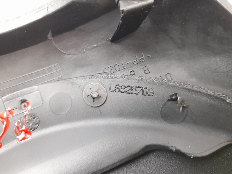 Recambio de moldura para alfa romeo 147 (937_) 1.6 16v t.spark (937.axa1a, referencia OEM IAM LS325703  
