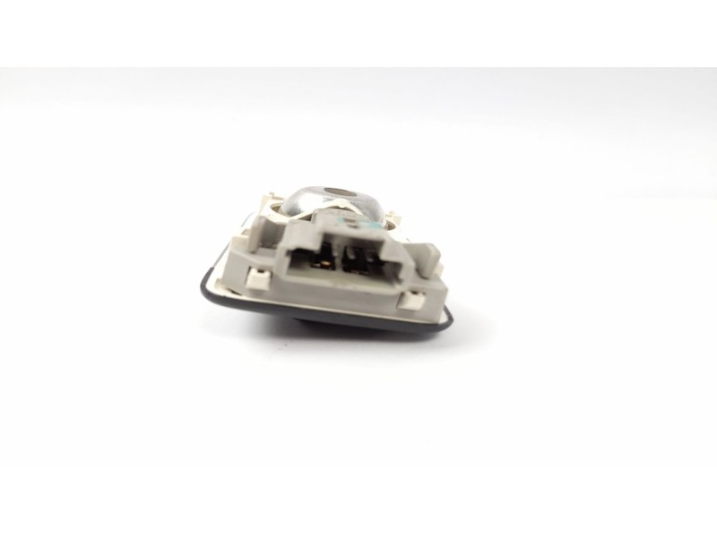 Recambio de luz interior para peugeot 206+ básico referencia OEM IAM   