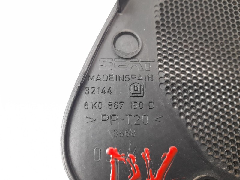 Recambio de moldura para seat cordoba (6k1, 6k2) 1.4 i referencia OEM IAM 6K0867150D  