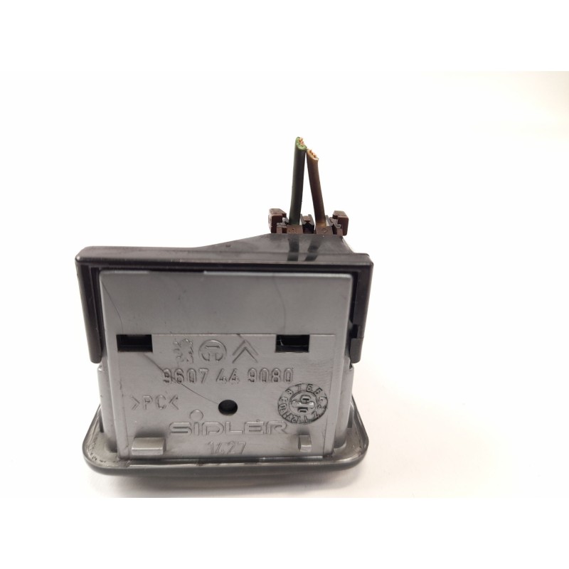 Recambio de luz interior para citroën citroën xsara (n1) 1.9 d referencia OEM IAM 9607449080  