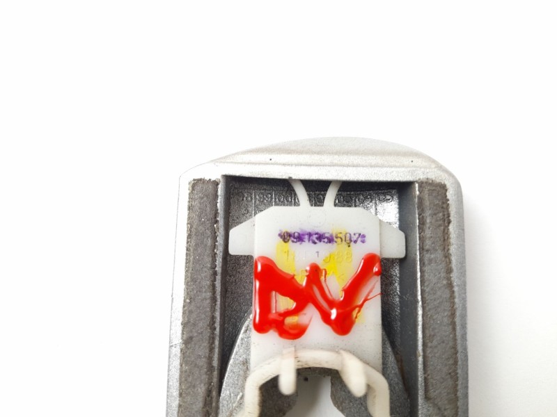 Recambio de moldura para opel vectra b hatchback (j96) 2.0 dti 16v (f68) referencia OEM IAM 09135507  