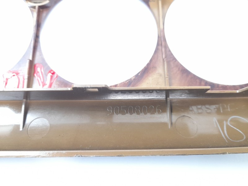 Recambio de moldura para opel vectra b hatchback (j96) 2.0 dti 16v (f68) referencia OEM IAM 90508026  