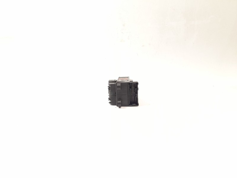 Recambio de mando elevalunas delantero izquierdo para nissan primera berlina (p11) 2.0 td referencia OEM IAM   