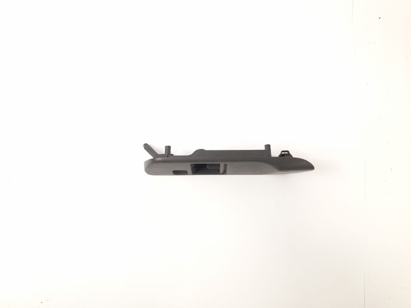 Recambio de moldura para nissan primera berlina (p11) 2.0 td referencia OEM IAM   