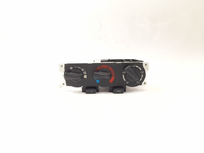 Recambio de mando calefaccion / aire acondicionado para nissan primera berlina (p11) 2.0 td referencia OEM IAM 7040230732  