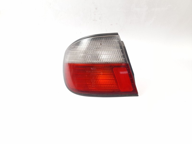 Recambio de piloto trasero izquierdo para nissan primera berlina (p11) 2.0 td referencia OEM IAM 23190102  