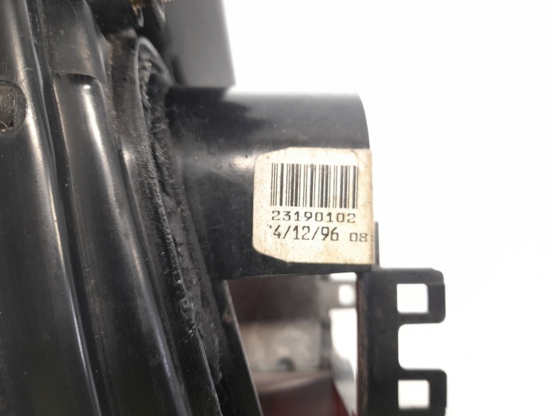Recambio de piloto trasero izquierdo para nissan primera berlina (p11) 2.0 td referencia OEM IAM 23190102  
