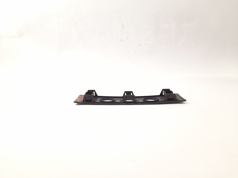 Recambio de moldura para peugeot partner monospace (5_, g_) 1.9 d referencia OEM IAM 9644477577  