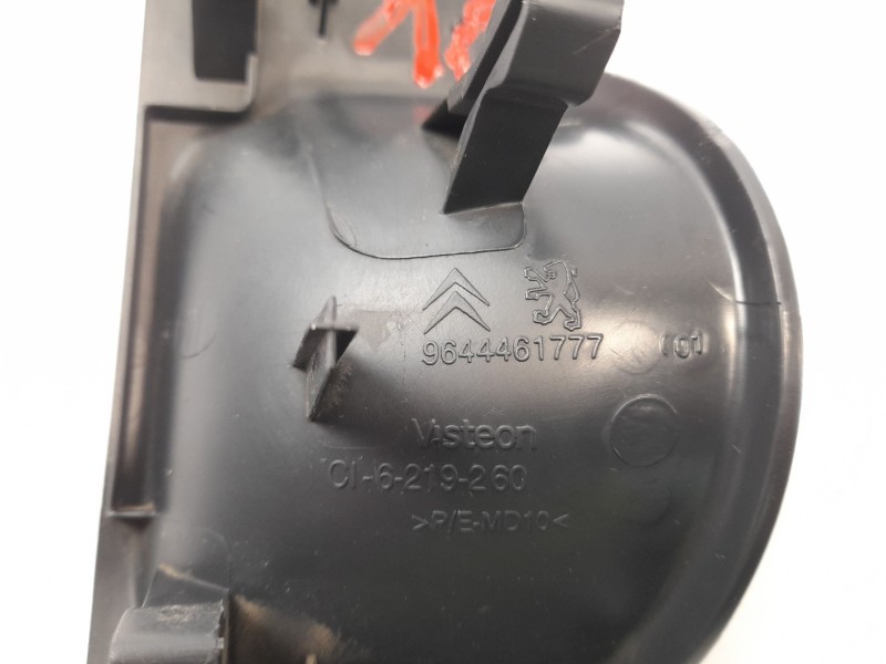Recambio de moldura para peugeot partner monospace (5_, g_) 1.9 d referencia OEM IAM 9644461777  