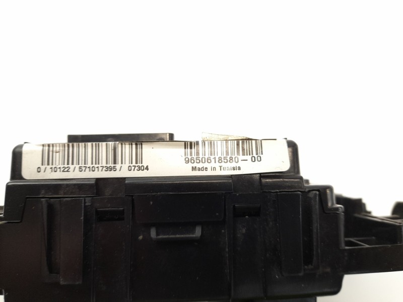 Recambio de caja reles / fusibles para peugeot partner monospace (5_, g_) 1.9 d referencia OEM IAM 965061858000  