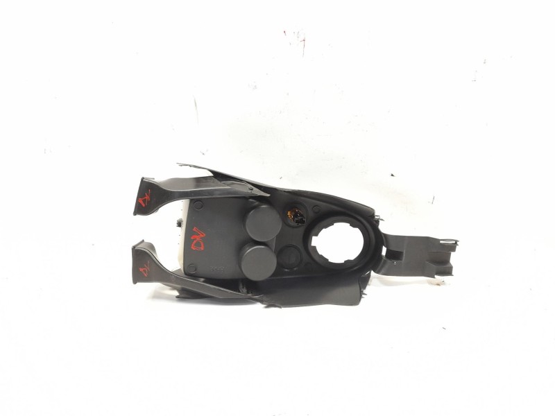 Recambio de consola central para peugeot partner monospace (5_, g_) 1.9 d referencia OEM IAM 9645481577  