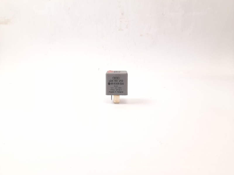 Recambio de rele inyeccion para volkswagen passat berlina (3b2) 1.8 referencia OEM IAM 4D0951253  