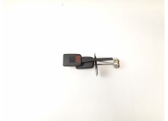 Recambio de enganche cinturon seguridad trasero central para volkswagen passat berlina (3b2) 1.8 referencia OEM IAM 3B0857739A   2