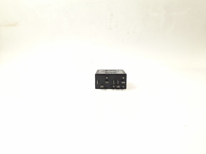 Recambio de rele para volkswagen passat berlina (3b2) 1.8 referencia OEM IAM 4B0955531A  