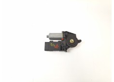 Recambio de motor elevalunas delantero derecho para volkswagen passat berlina (3b2) 1.8 referencia OEM IAM 0130821694  